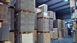 Verpackungslager Kartons Unternehmen